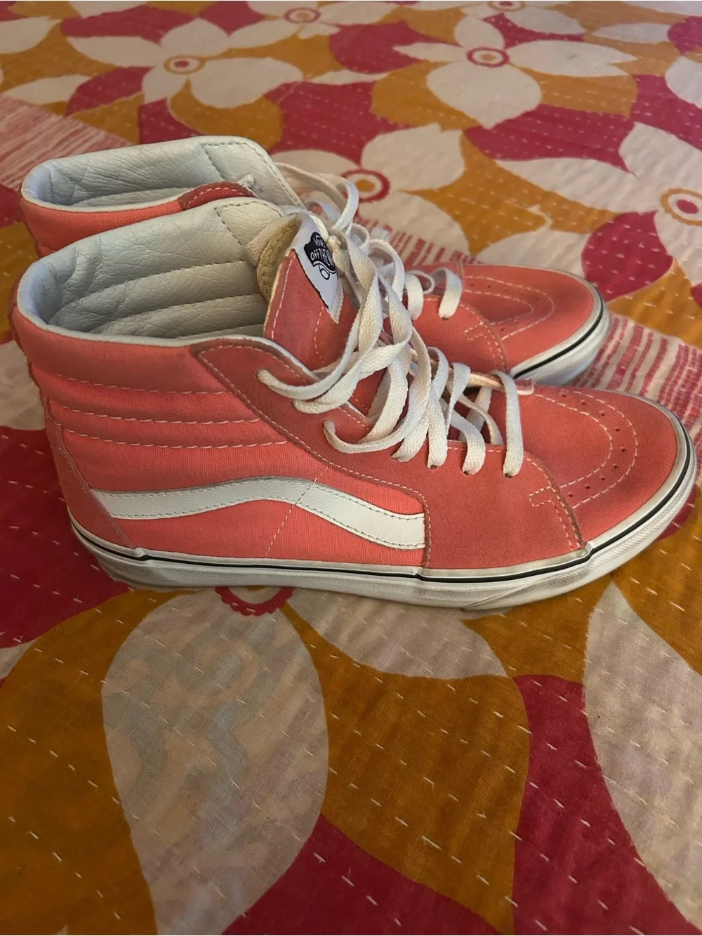 Vans Strawberry Pink Sk8-Hi Women’s High-Top Sneakers. Size 8.5